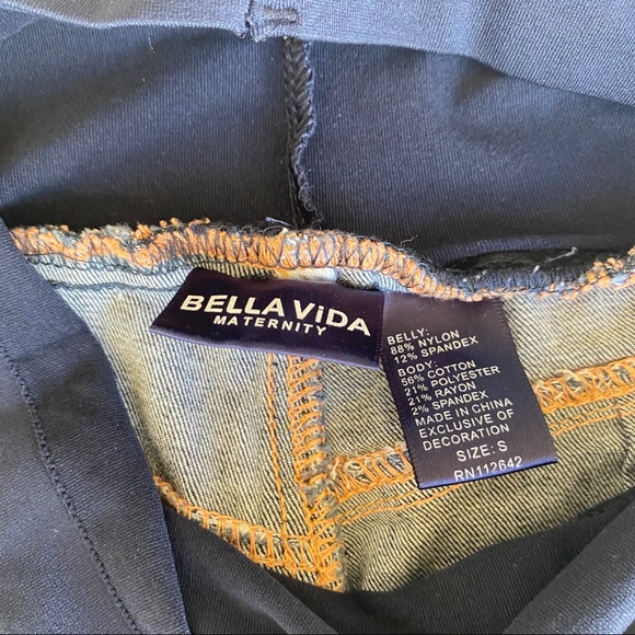 Maternity Denim Shorts - Picture 5 of 5